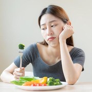 Bukannya Ramping, Benarkah Telat Makan Malah Bikin Obesitas? Ini Pendapat Ahli!