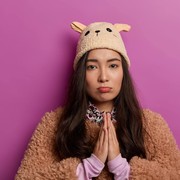 Kenali Tanda-tanda Sorry Syndrome, Kebiasaan Sering Meminta Maaf yang Sebenarnya Nggak Perlu, Loh!