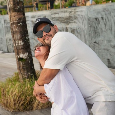 Sering Pamer Kemesraan, Rian Ibram dan Dewi Perssik Didoakan Berjodoh