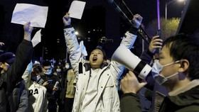 China Buru-buru Sensor soal Demo Tuntut Xi Jinping Mundur di Medsos