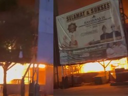 Pasar Cinde Palembang Kebakaran, 1 Blok Lapak Pedagang Hangus