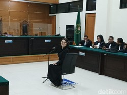 Nikita Mirzani Tak Kecewa Eksepsinya Ditolak JPU