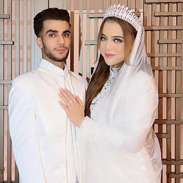 Setahun Cerai, Ratu Rizky Nabila Menikah Lagi dengan Pria Libya