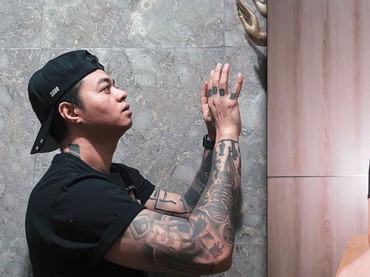 img-title Bantah Hubungan Spesial dengan Rossa, Reza Arap: Gue Sayang Dia Sebagai Teman