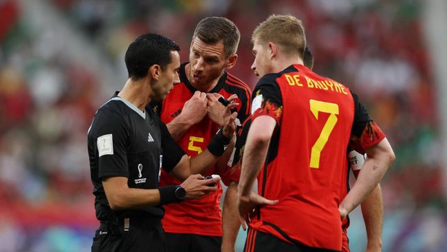 Ruang ganti Belgia dilaporkan memanas karena Kevin De Bruyne, Eden Hazard, dan Jan Vertonghen ribut usai kalah dari Maroko dalam laga Grup F Piala Dunia 2022.