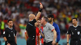 Korea Kalah, Paulo Bento Ngamuk Sampai Dapat Kartu Merah