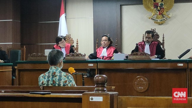 Hakim Ad Hoc Pengadilan HAM Kasus Paniai Belum Digaji, MA Buka Suara Mahkamah Agung membenarkan gaji hakim ad hoc yang mengadili kasus pelanggaran HAM berat Paniai belum cair.