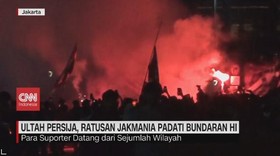 VIDEO: Ultah Persija, Ratusan Jakmania Padati Bundaran HI