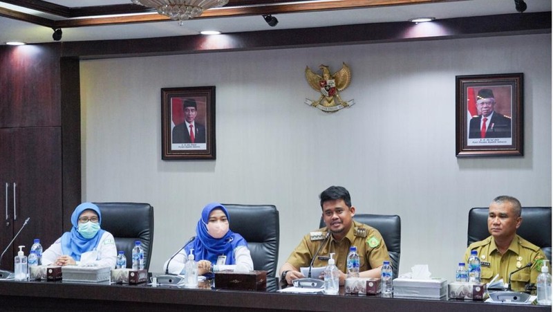 Mulai 1 Desember, warga Medan dapat menggunakan KTP untuk memperoleh layanan kesehatan di semua rumah sakit Medan yang bekerja sama dengan BPJS Kesehatan.