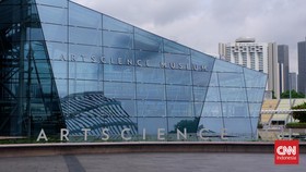 img-title Menjajal Tiga Instalasi Baru ArtScience Museum di Singapura