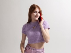 5 Item Fashion Ini Wajib Kamu Punya Kalau Ingin Bergaya ala Y2K