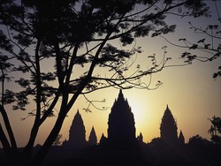 11 Kerajaan Hindu di Indonesia dan Sejarah Singkatnya