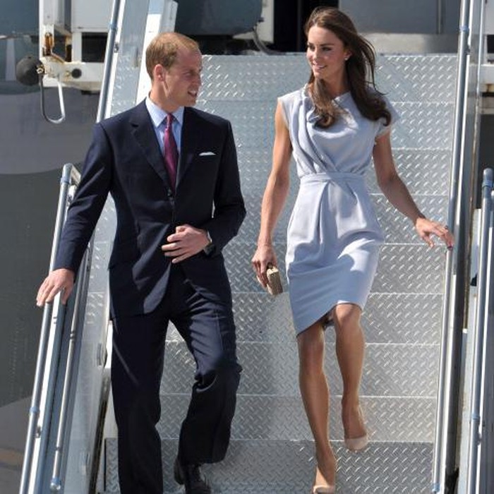 Prince William, Duke of Cambridge and Catherine, Duchess of Cambridge are arrive  at LAX Airport on July 8, 2011 in Los Angeles, California.