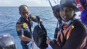 Jasad Kru Helikopter Polri Ditemukan usai Tersangkut Jaring Nelayan