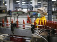 Maklon Adalah: Pengertian, Jenis, dan Keuntungan Bisnis