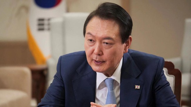 Presiden Korsel Yoon Suk Yeol mengisyaratkan pengiriman bantuan militer ke Ukraina jika terjadi serangan skala besar pada warga sipil.