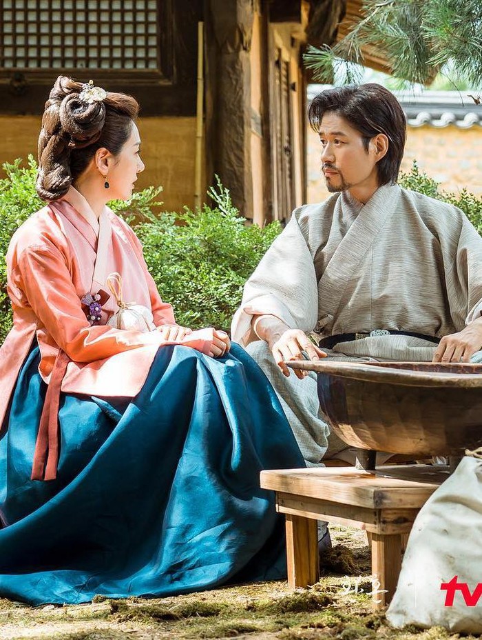 Selain keberadaan Mu Deok (Jung So Min), tidak ada perbedaan pemain antara Alchemy of Souls musim satu dan dua. Drama ini masih dibintangi Lee Jae Wook, Minhyun, dan Arin Oh My Girl./ Foto: instagram.com/tvn_drama