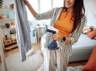 Philips Steamer STH1010 Bunuh 99,9% Bakteri, Cek Faktanya di Sini!