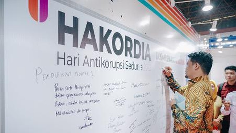 Wali Kota Bobby Nasution menyatakan komitmen untuk menjaga kota Medan bebas dari korupsi, yang juga diperkuat dan diimplementasikan oleh Pemerintah Kota Medan.