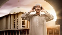 Bacaan Adzan yang Benar dalam Arab, Latin, dan Terjemahan Indonesia