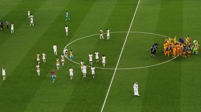 img-title FOTO: Belanda Lolos 16 Besar, Qatar Pamit dari Piala Dunia 2022
