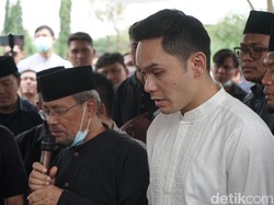 Duka Ben Kasyafani Kehilangan Ayah Tercinta
