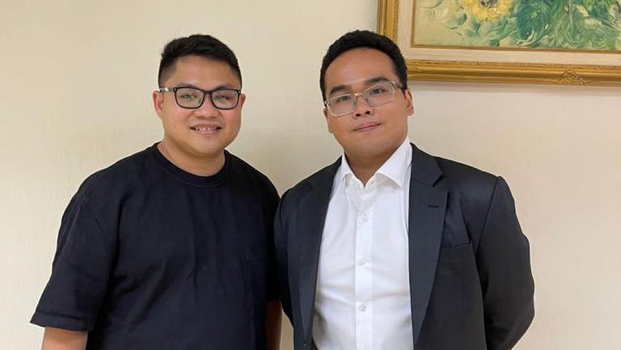 Fritz Hutapea dan Direktur PT Visi Musik Asia