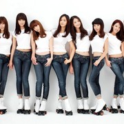 Perbedaan Fandom 3 Generasi idol K-Pop, Kamu Termasuk yang Mana Nih?