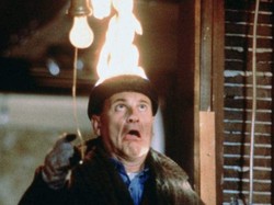 Joe Pesci Jadi Saksi Kutukan Home Alone