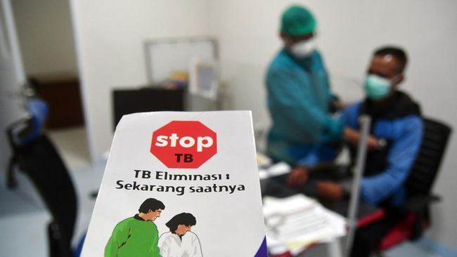 Sebanyak 274 rukun warga (RW) di DKI Jakarta telah siaga tuberkulosis (TB) dan membentuk 'Kampung Siaga TB'.