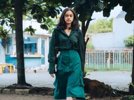 7 Potret Terbaru Asila Putri Ramzy, Semakin Cantik dan Semampai