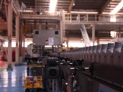 Produksi Oli Pertamina di Jakarta: Sejam Hasilkan 7.000 Botol!