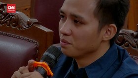 VIDEO: Bharada E Menangis Ceritakan Kronologi Eksekusi Brigadir Yosua