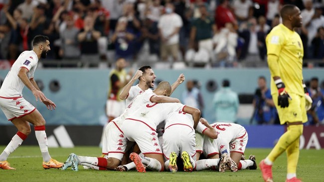 Klasemen akhir Grup D mengalami perubahan setelah Prancis dihajar Tunisia 0-1 pada matchday ketiga babak penyisihan Piala Dunia 2022.