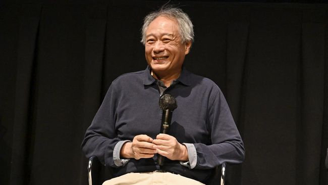 Ang Lee bakal menyutradarai film biopik Bruce Lee. Sang anak, Mason Lee akan berperan sebagai ahli bela diri legendaris tersebut.