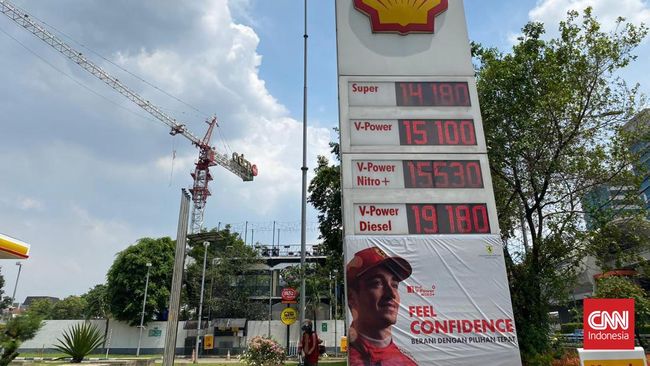 Shell dan sejumlah SPBU menaikkan harga BBM mereka mulai Selasa (1/2) kemarin.