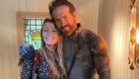 5 Potret Blake Lively yang Semakin Cantik dan Santai Jalani Kehamilan Keempat