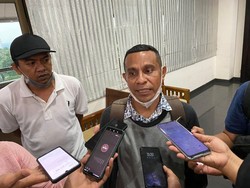 Ortu Siswa SDN Pocin 1 Protes Pemkot Depok Tak Ajak DPRD Audiensi