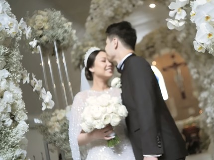 7 Potret Pernikahan Sisca Kohl & Jess No Limit, Mewah Bak Royal Wedding