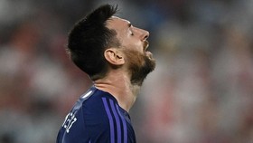 img-title Messi Buka Suara Tolak Jabat Tangan Lewandowski di Piala Dunia 2022