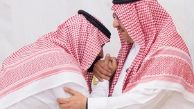 MbS Disebut Todong Senjata Paksa Eks Putra Mahkota Saudi Turun Takhta