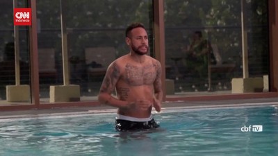 VIDEO: Neymar Jalani Fisioterapi, Brazil Simpan Kekuatan Lawan Kamerun
