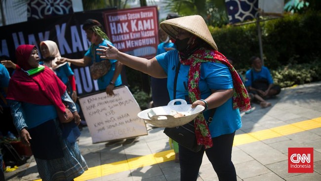 Ketua Komisi D DPRD DKI menegaskan bahwa warga eks Kampung Bayam berhak untuk mendapatkan akses ke rusun, dan meminta pemprov bereskan.