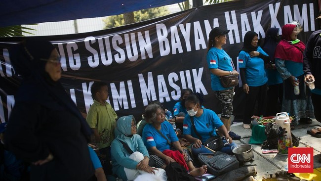 Jakpro buka suara soal pengusiran warga Kampung Susun Bayam di Kelurahan Papanggo, Kecamatan Tanjung Priok, Jakarta Utara.