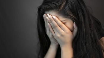 Beratnya Hidup Tanpa Ibu, Tak Ada yang Mengingatkanku Saat Marahi Si Kecil