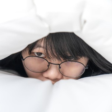 img-title Nggak Semua Sama, Ini Tipe-tipe Seorang Introvert yang Perlu Kamu Tahu Beauties!