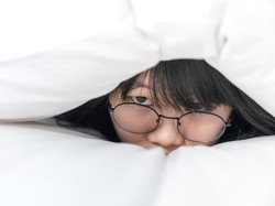 9 Ciri-ciri Introvert dan Cara Mengetahui Kepribadian Kamu