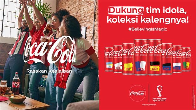 Coca-Cola meluncurkan kemasan kaleng edisi khusus Piala Dunia 2022 bagi para pecinta sepak bola yang tak bisa datang menyaksikan langsung di Qatar.