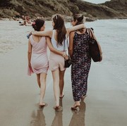 Berencana Liburan ke Area Pantai? Cek Tips Ini Dulu Biar Liburanmu Aman dan Nyaman!