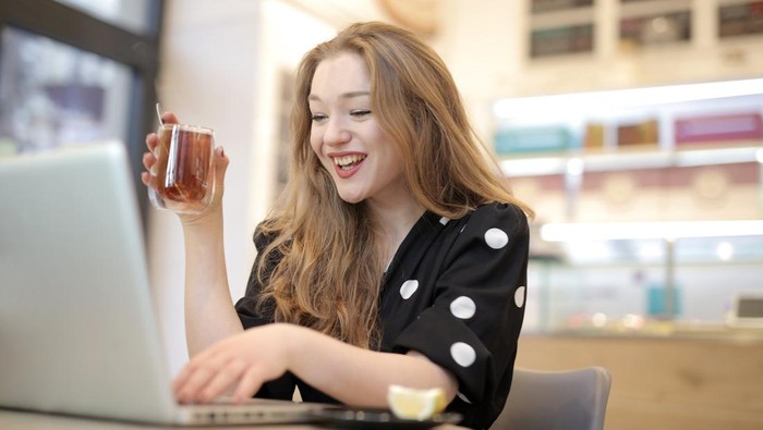 gunakanlah kesempatan ini untuk meraih segala hal yang belum bisa kamu dapatkan di tahun 2022/Foto: pexels.com/olly